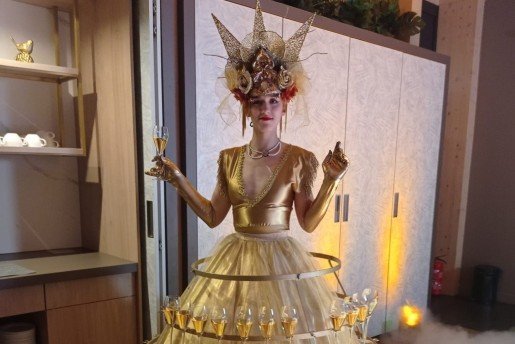 Champagne girl